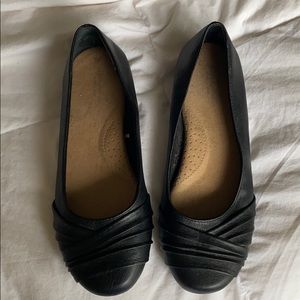 Women’s Craft and Barrow Flats Size 8